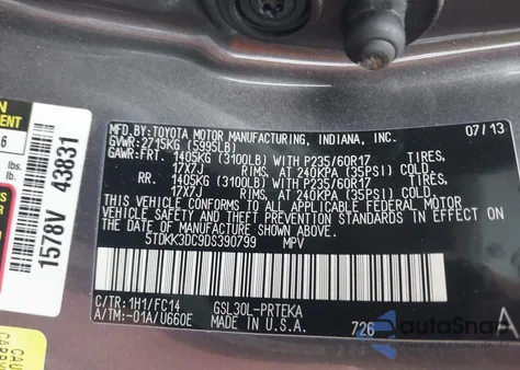 2013 Toyota Sienna Le V6 8 Passenger z USA, uszkodzony, nr VIN 5TDKK3DC9DS390799